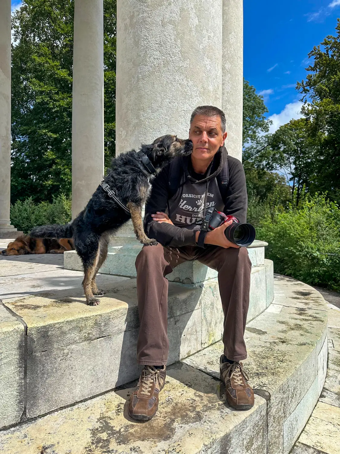 Paulchens_Hundeschule / Hunde-und Tierfotografie - Hundetraining und Fotografie - Ralf Willing mit hund